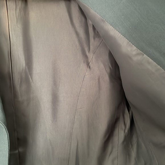 Vintage 90s Calvin Klein 100% wool blazer made in USA. Size 2 - Picture 11 of 15